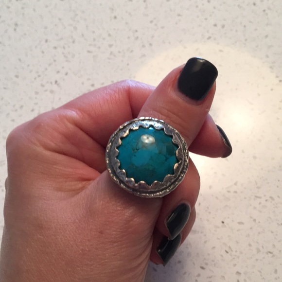 Turquoise chunky ring - Picture 1 of 3